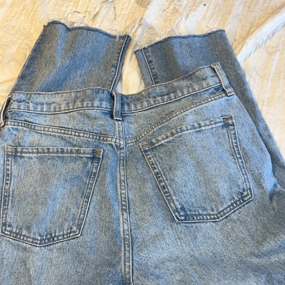 never worn - Picture 2 of 2